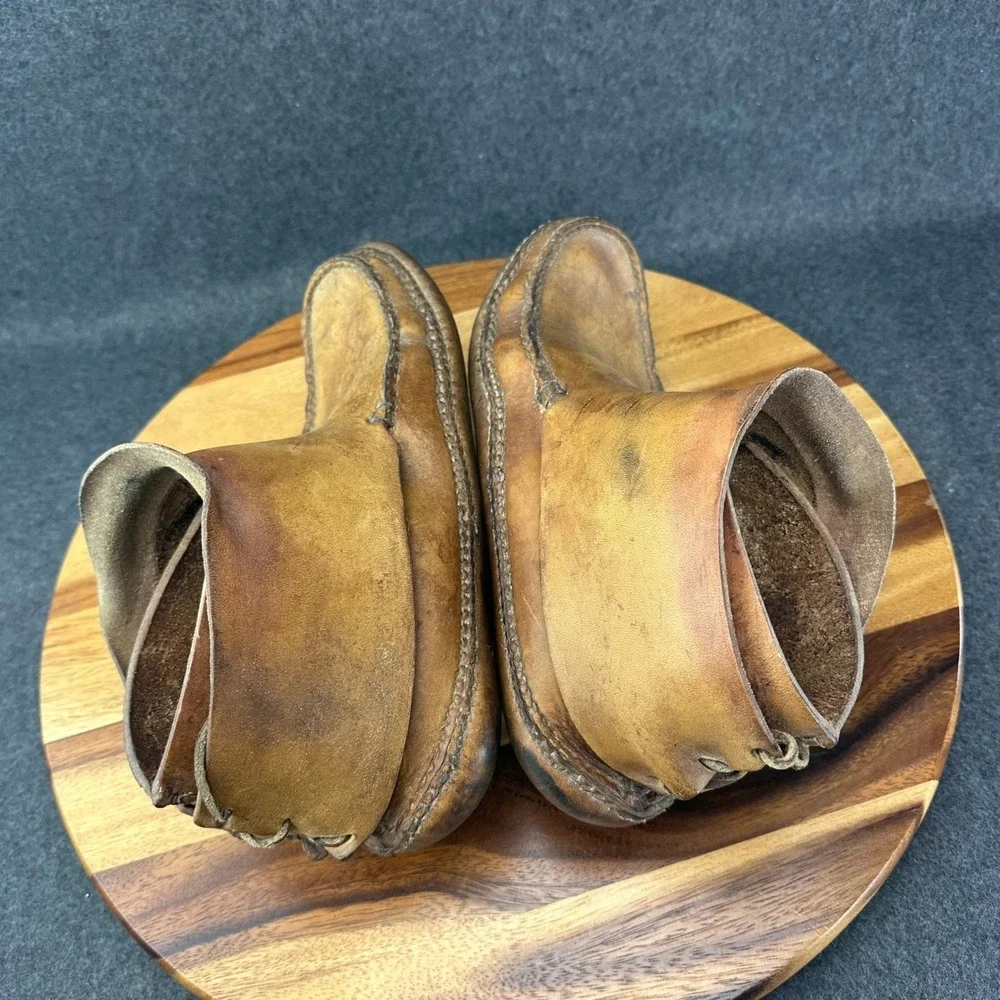 Vintage Carl Dyer Rendezvous Moccasins Native Indian Western Boots Shoes Sz 9.5